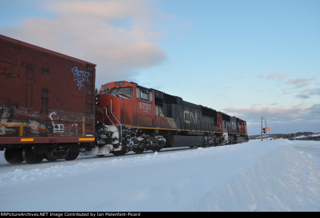 CN 5720